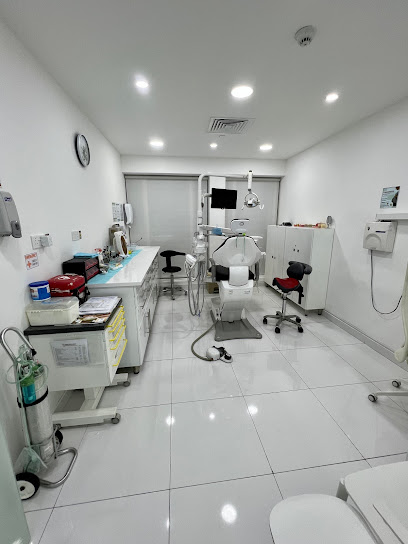 Abu Dhabi Dental Clinic main image