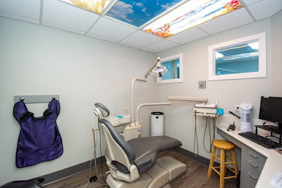 Avon Dental Group image