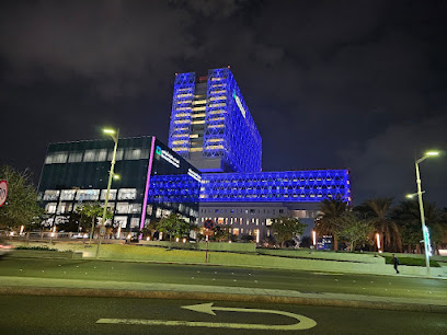 Cleveland Clinic Abu Dhabi’s Fatima bint Mubarak Center main image