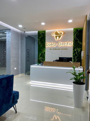 Daku Dental - Klinike Dentare - Implante Dentare main image