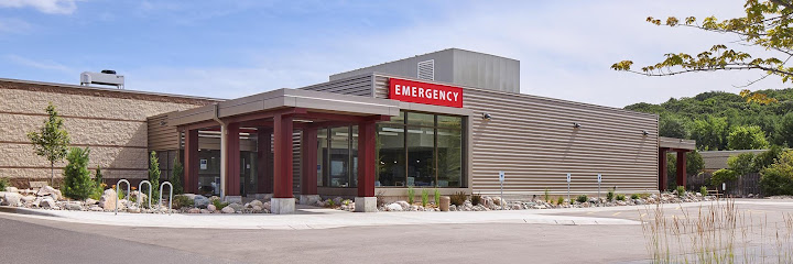 Hudson Hospital Emergency Center main image