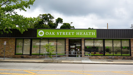 Oak Street Health South Providence Primary Care Clinic main image