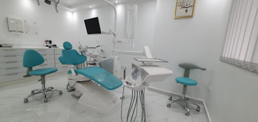 Signature Dental Clinic عيادة طب الأسنان المميزة image