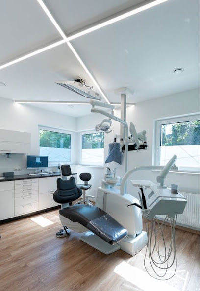 Sky Marina Dental Clinic main image